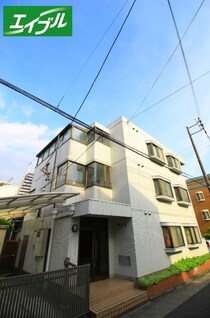 カサデナカノの外観写真