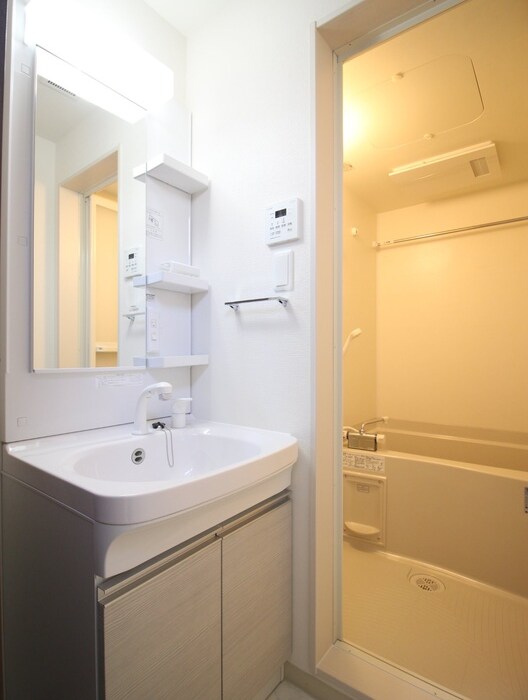 物件内観写真12　(洗面)