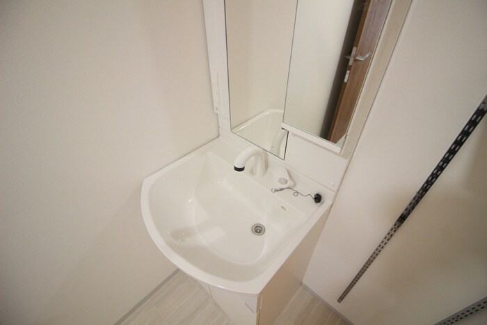 物件内観写真12　(洗面)