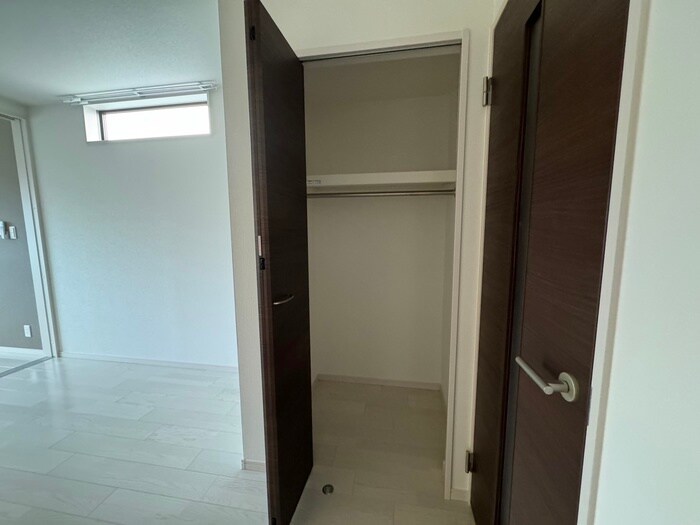 物件内観写真9　(収納)