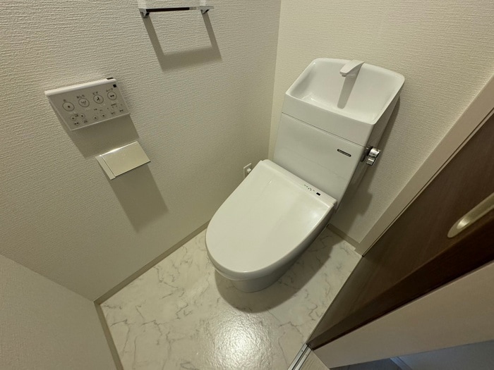 物件内観写真12　(トイレ)