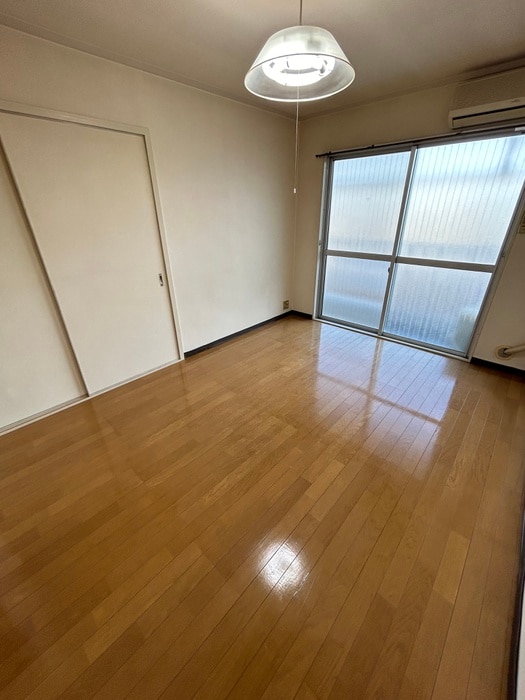 物件内観写真13　(居室)