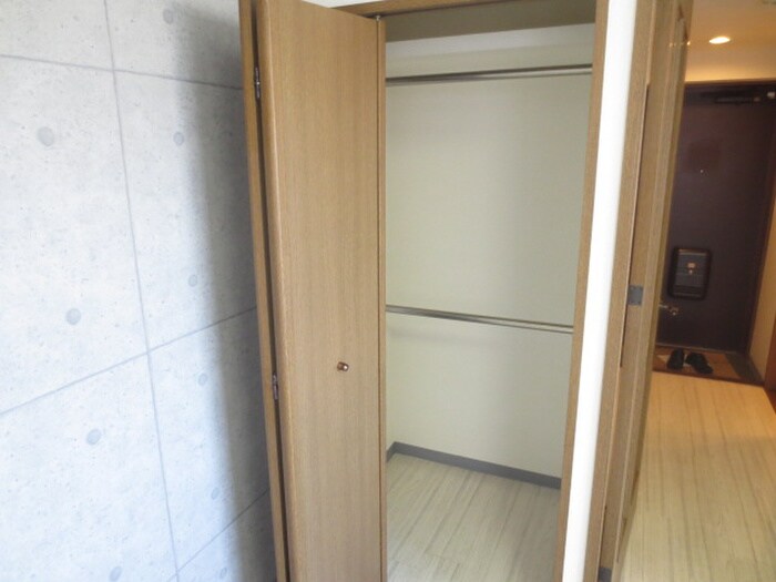 物件内観写真13　(収納)