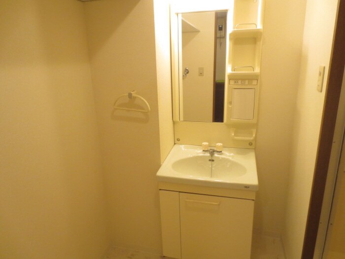 物件内観写真16　(洗面)