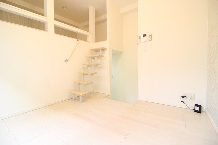 物件内観写真5　(居室)