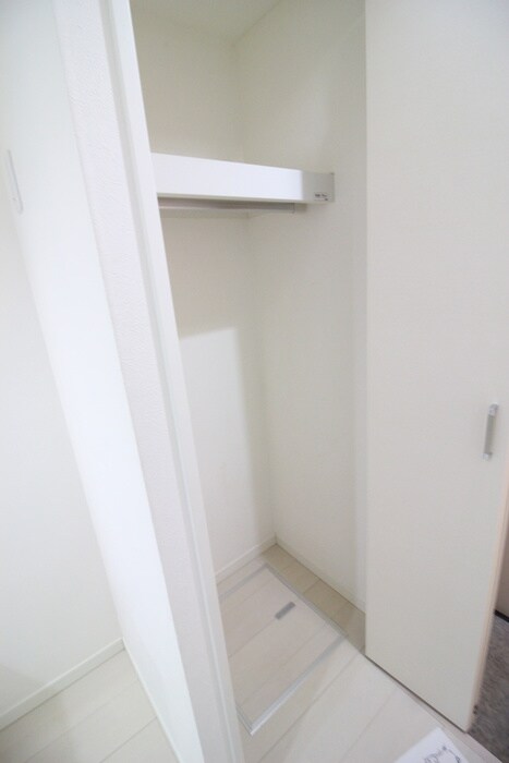 物件内観写真13　(収納)
