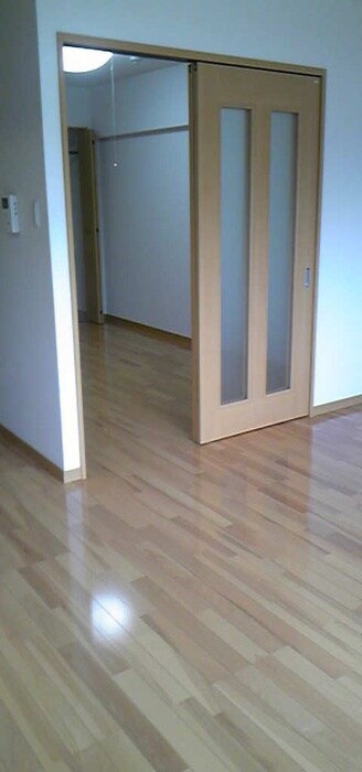 物件内観写真7　(内観写真)