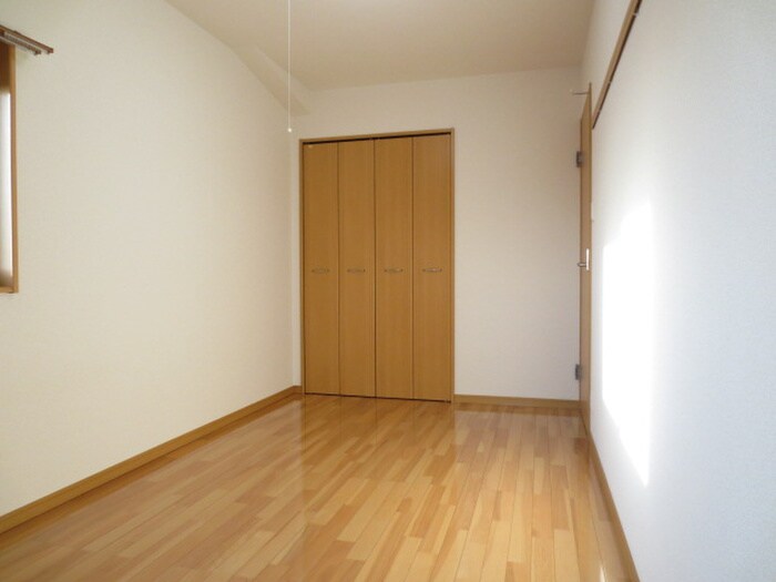 物件内観写真12　(居室)