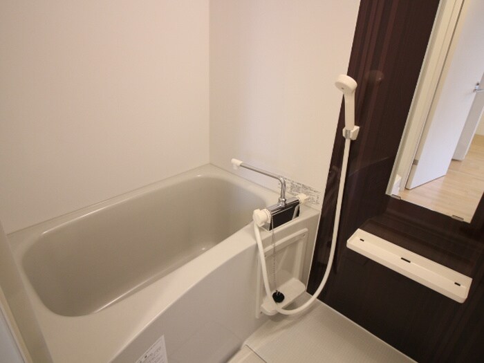 物件内観写真11　(バス／シャワールーム等)