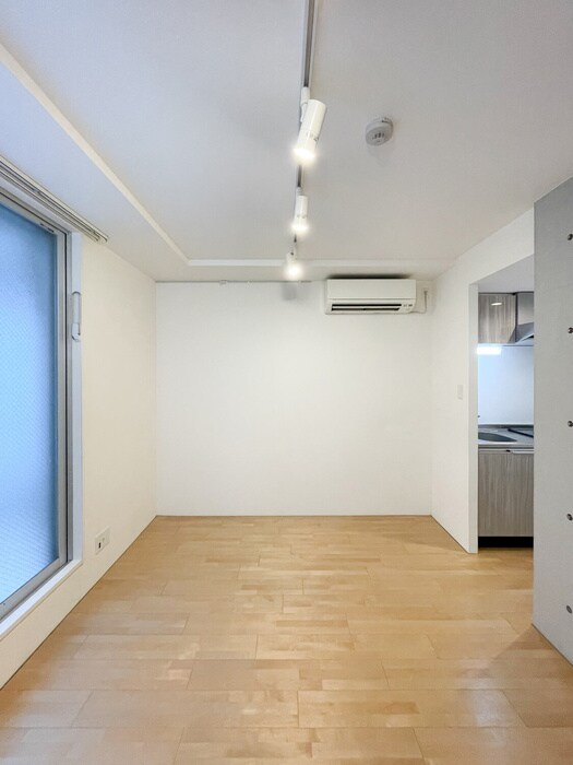 物件内観写真15　(居室)