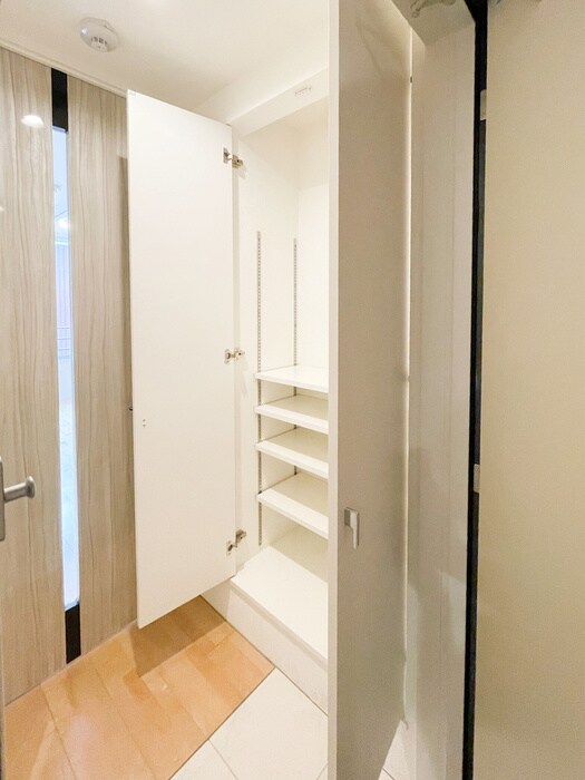 物件内観写真20　(靴箱)