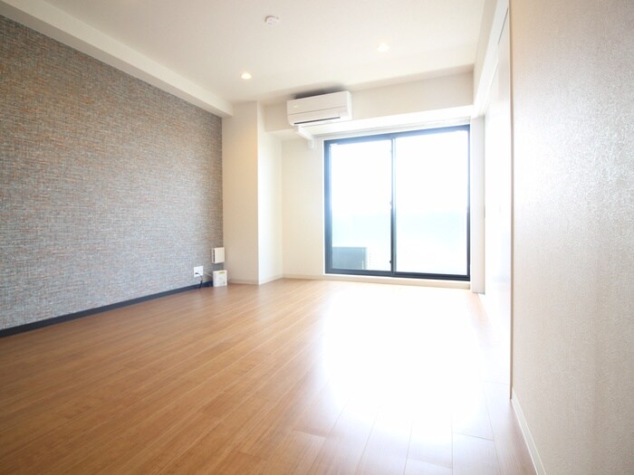 物件内観写真4　(居室)