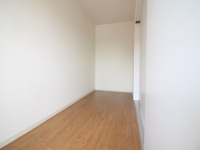 物件内観写真5　(居室)
