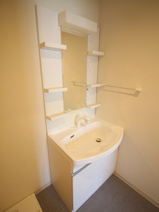 物件内観写真9　(洗面)