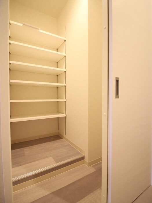 物件内観写真16　(靴箱)