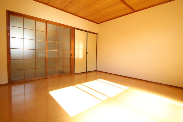 物件内観写真17　(居室)