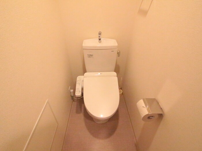 物件内観写真12　(トイレ)