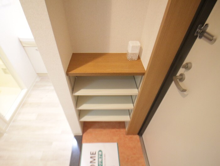 物件内観写真18　(靴箱)