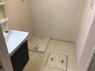 物件内観写真7　(洗面)