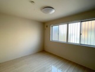 物件内観写真14　(居室)