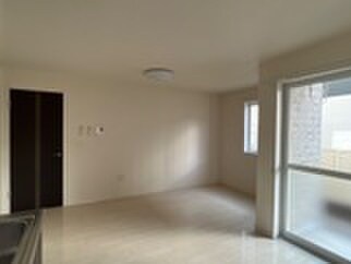 物件内観写真15　(居室)