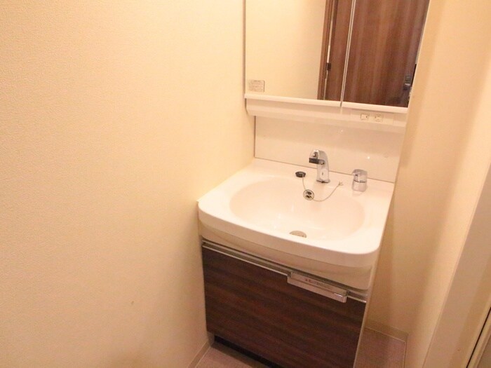 物件内観写真14　(洗面)