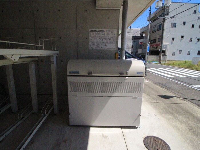 物件外観写真6　(建物設備)