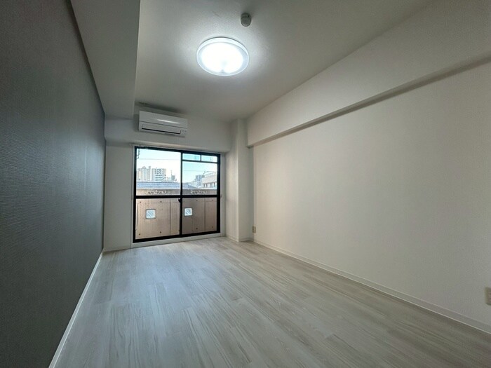 物件内観写真12　(居室)