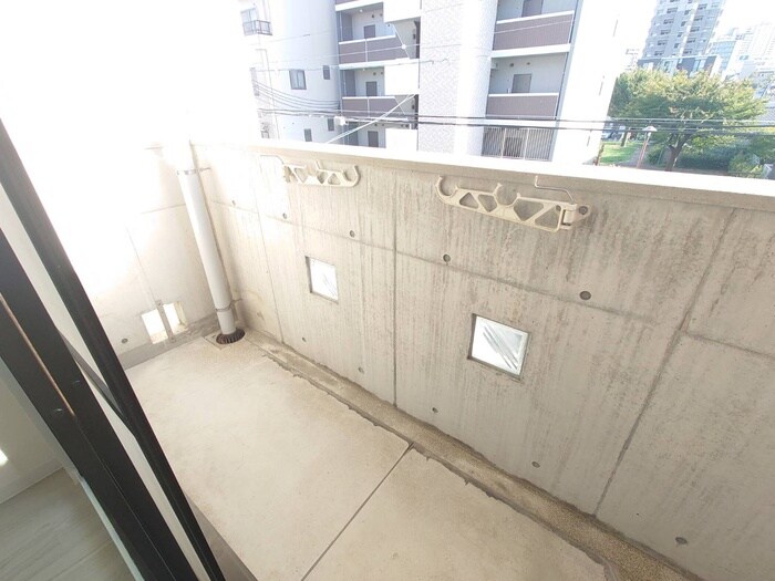 物件内観写真15　(ベランダ・バルコニー)