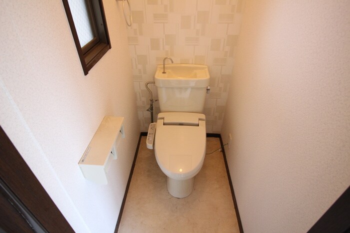 物件内観写真11　(トイレ)