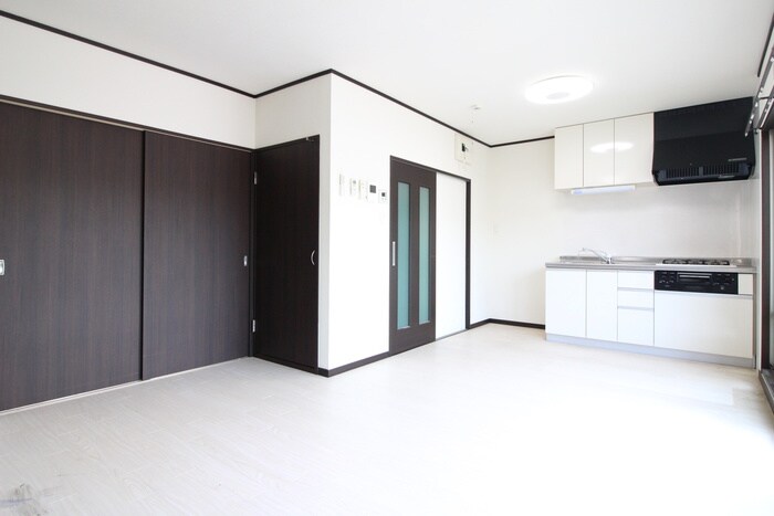 物件内観写真16　(内観写真)