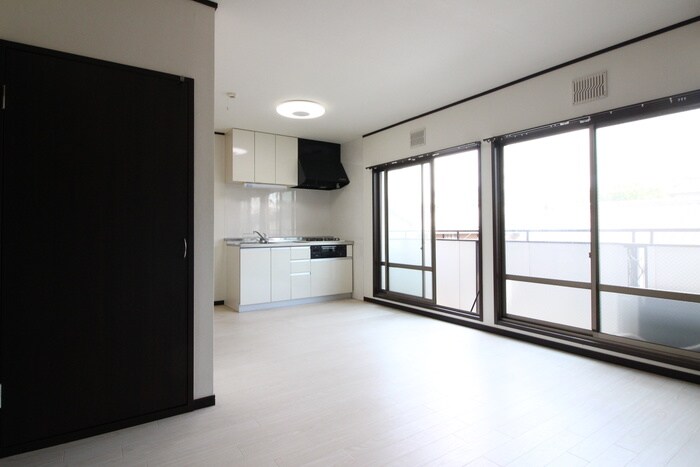 物件内観写真18　(居室)