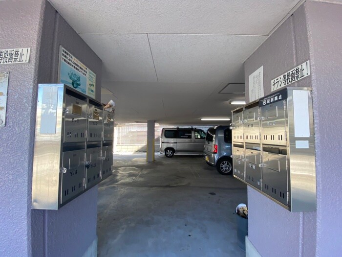 物件外観写真4　(建物設備)