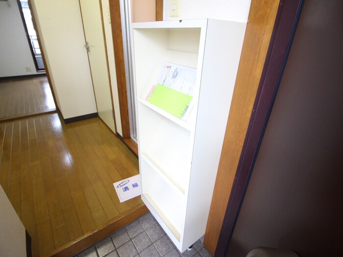 物件内観写真12　(靴箱)