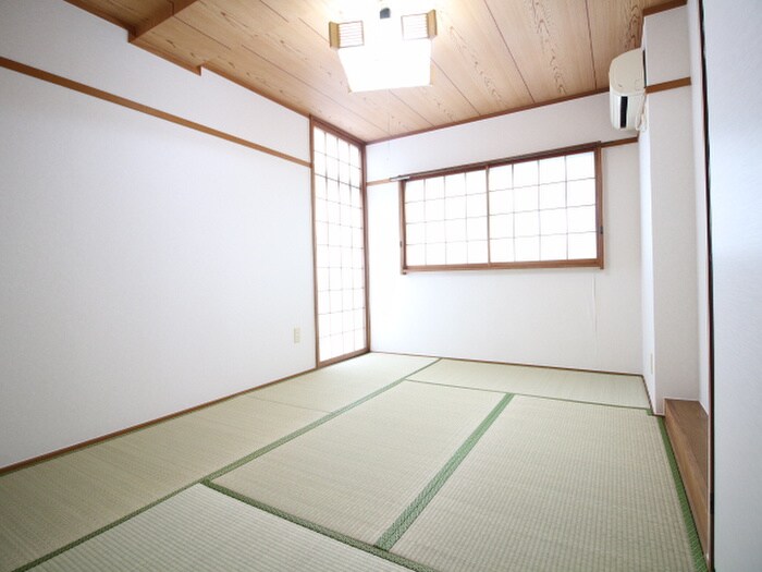 物件内観写真13　(居室)