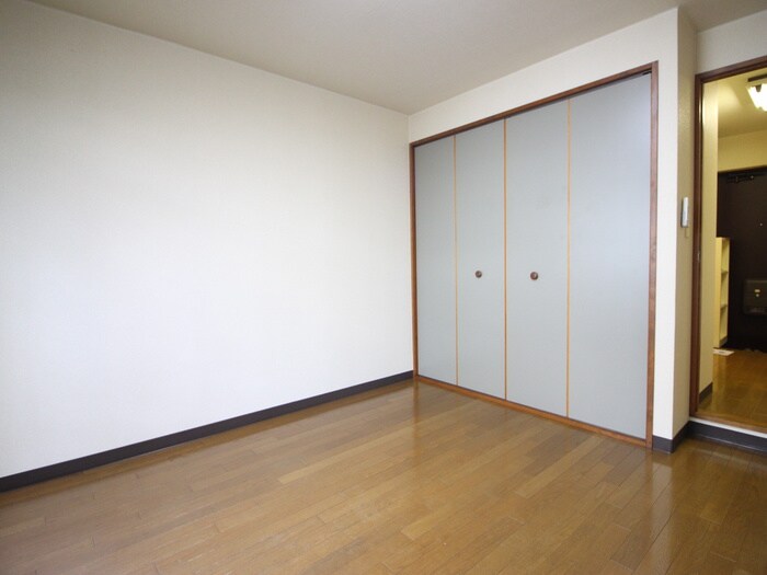 物件内観写真19　(居室)