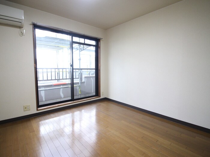 物件内観写真20　(居室)