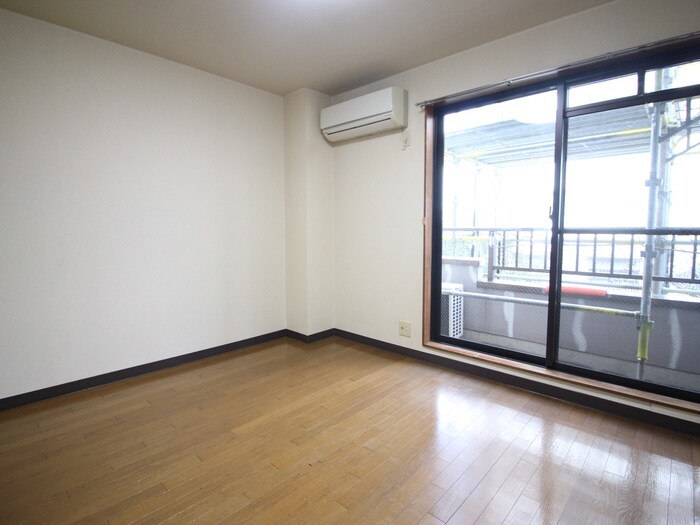 物件内観写真21　(居室)