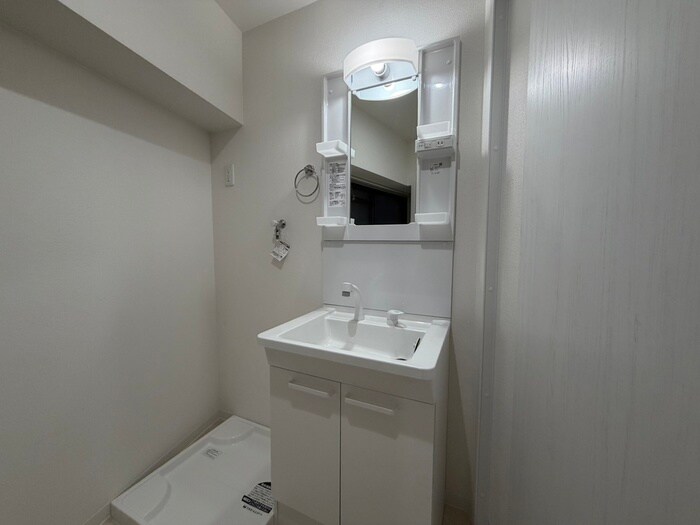 物件内観写真12　(洗面)