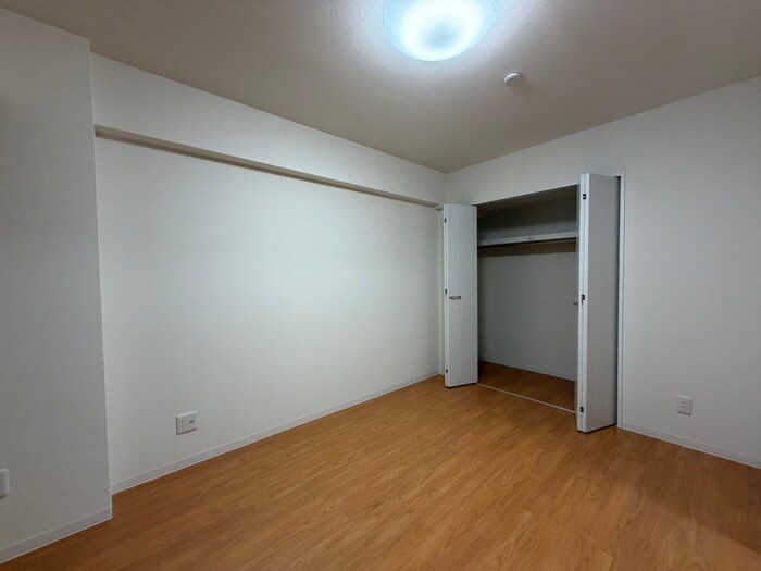 物件内観写真22　(居室)