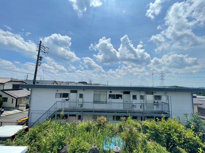 物件内観写真17　(室内からの展望)