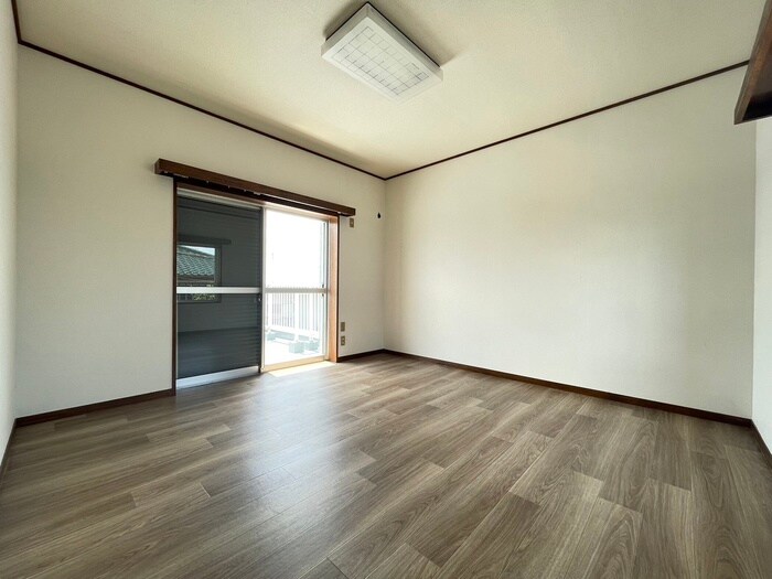 物件内観写真18　(居室)