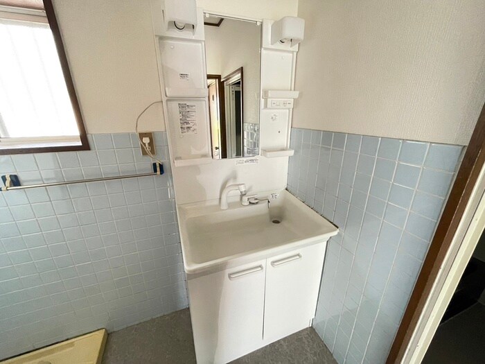 物件内観写真21　(洗面)