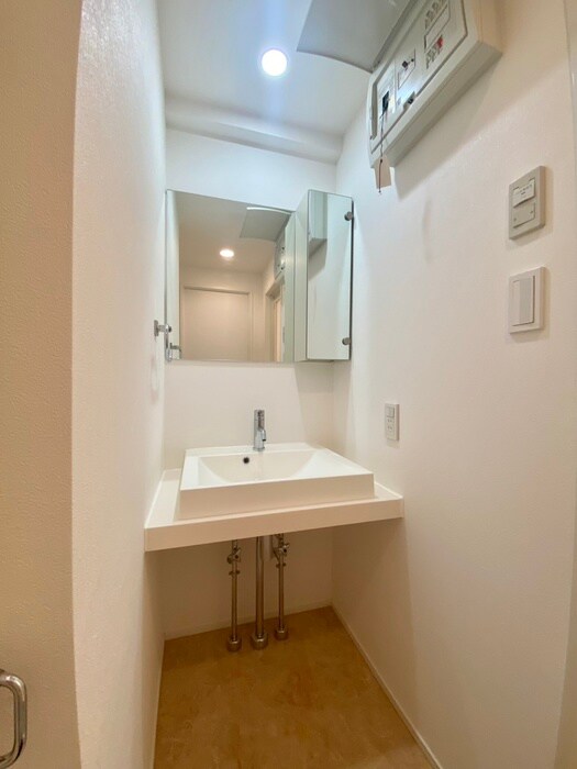 物件内観写真10　(洗面)