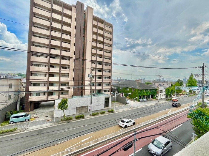 物件内観写真15　(室内からの展望)