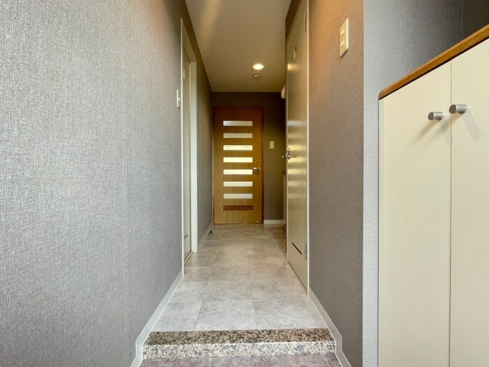 物件内観写真18　(廊下)