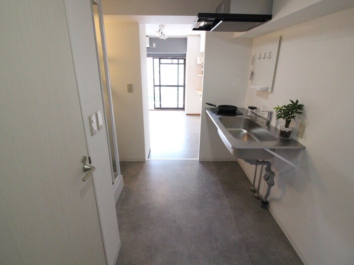 物件内観写真17　(廊下)