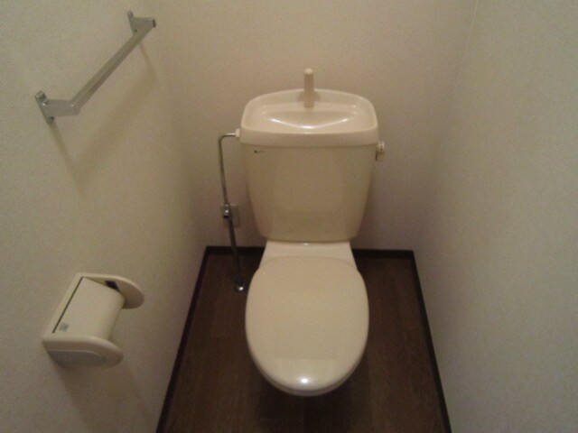 物件内観写真13　(トイレ)