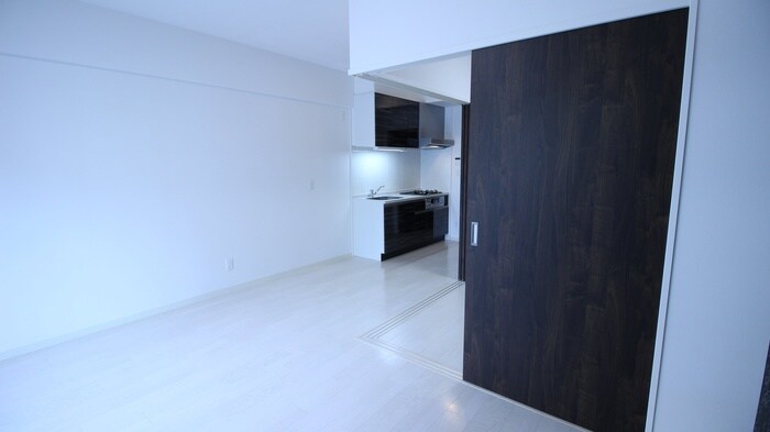 物件内観写真11　(居室)