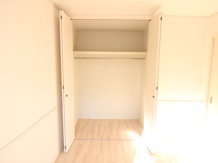 物件内観写真9　(収納)